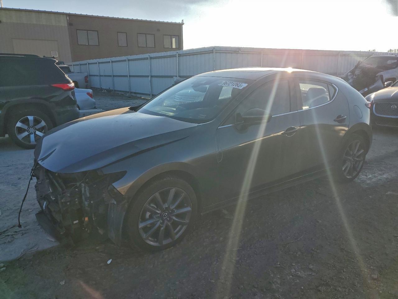 2023 Mazda 3 Preferred