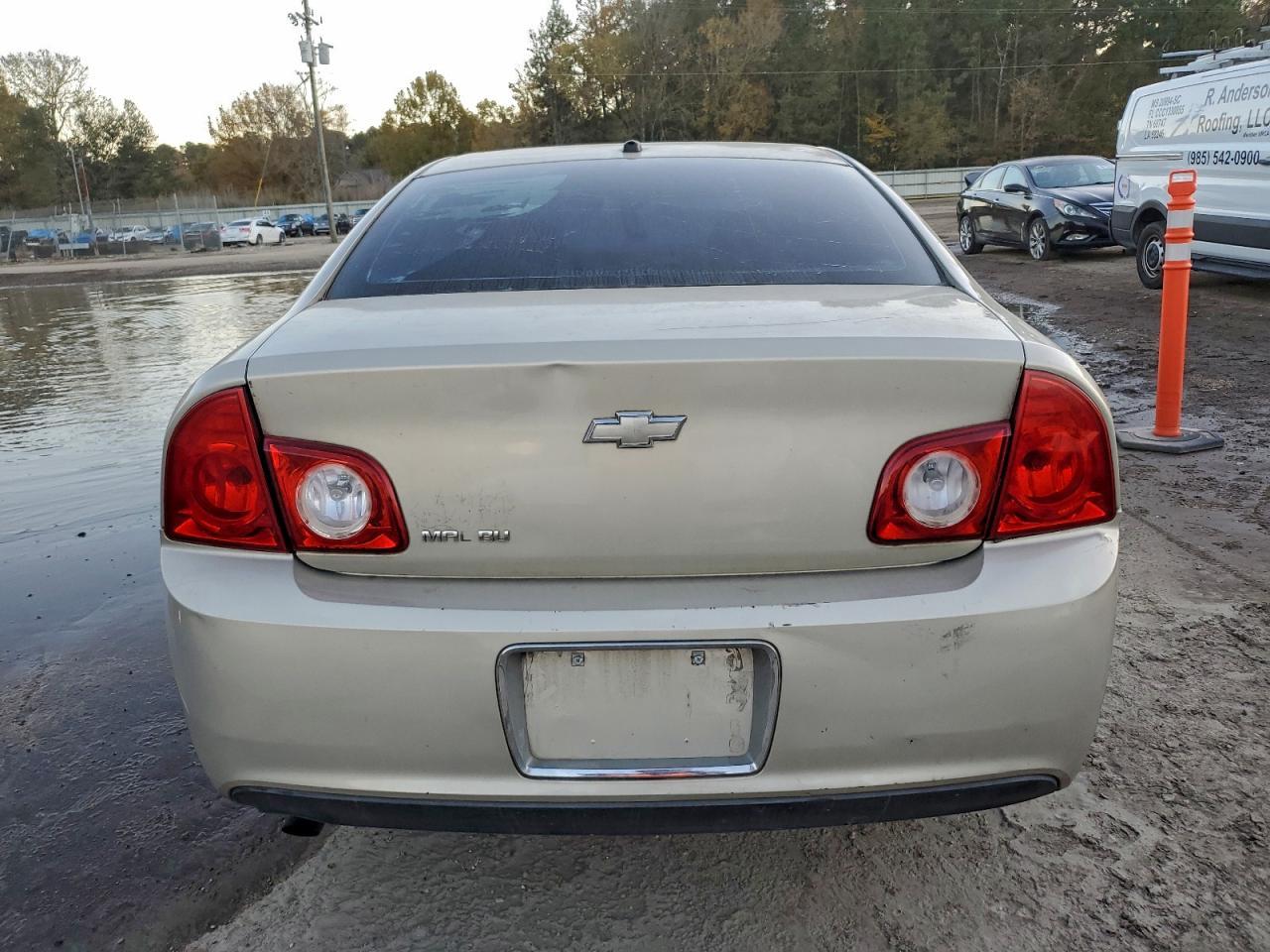 2010 Chevrolet Malibu Ls - Image 6