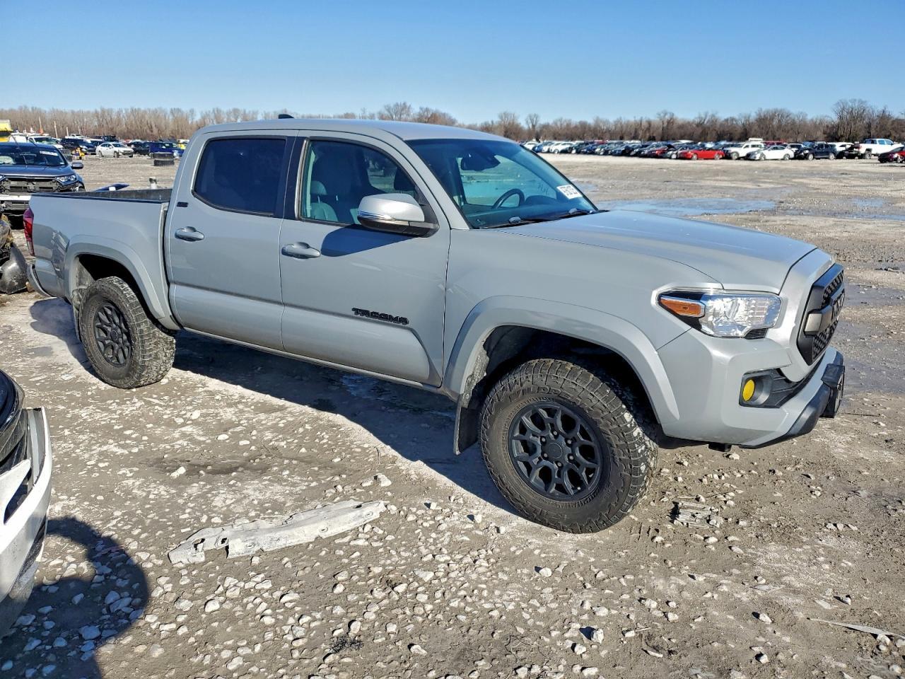 2020 Toyota Tacoma Double Cab - Фото 4