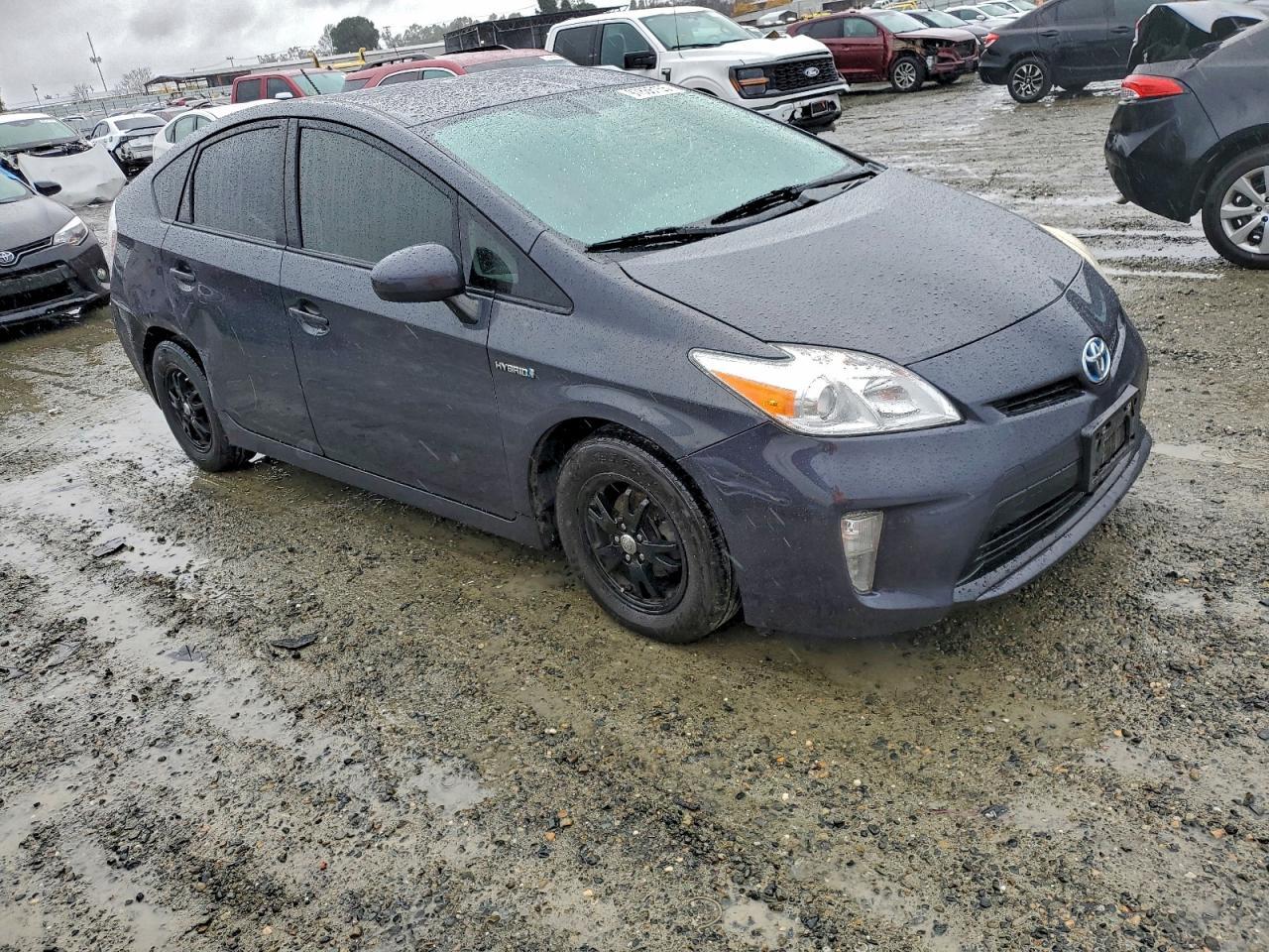 2014 Toyota Prius - Фото 4