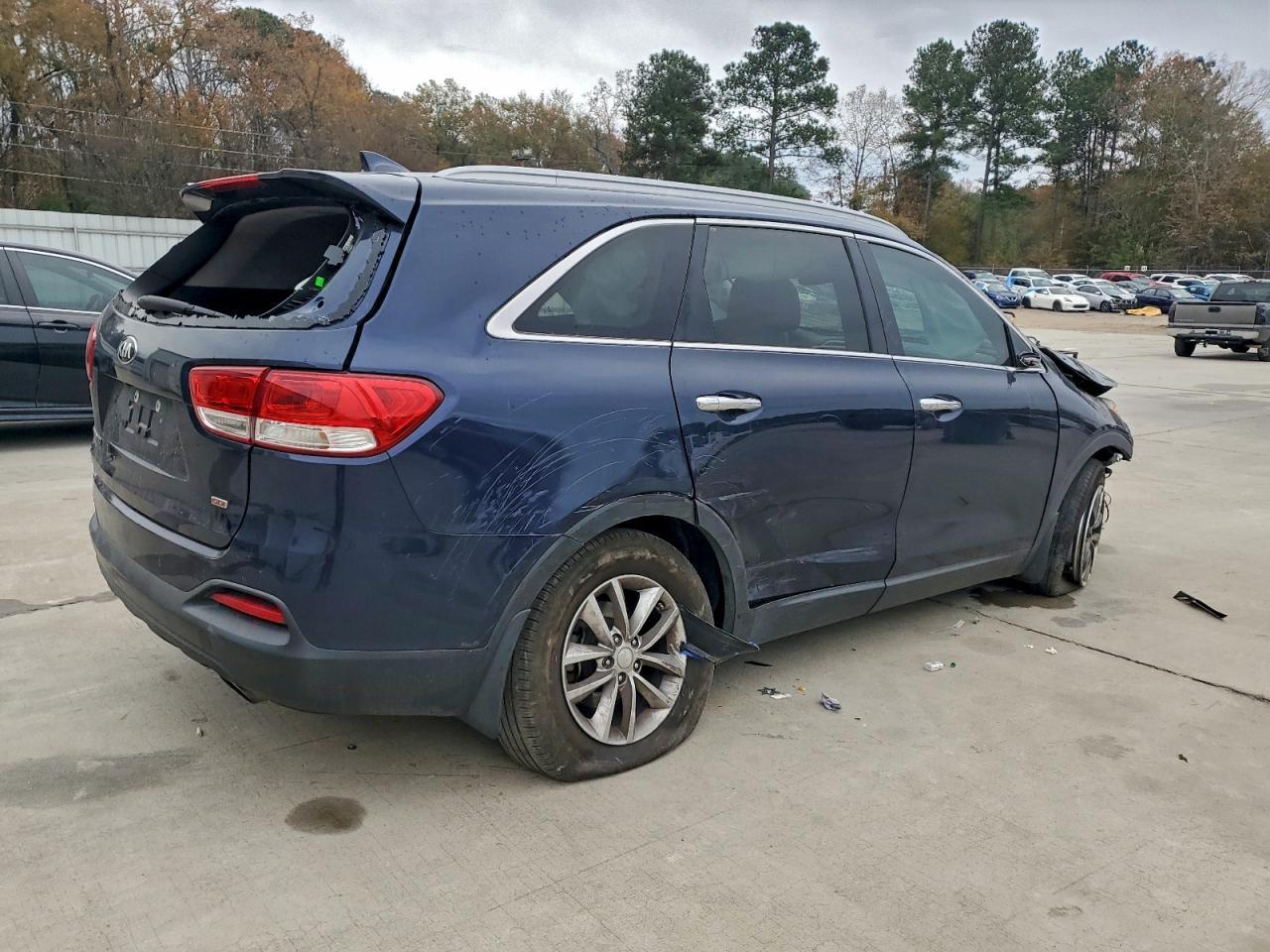 2017 Kia Sorento Lx - Фото 3