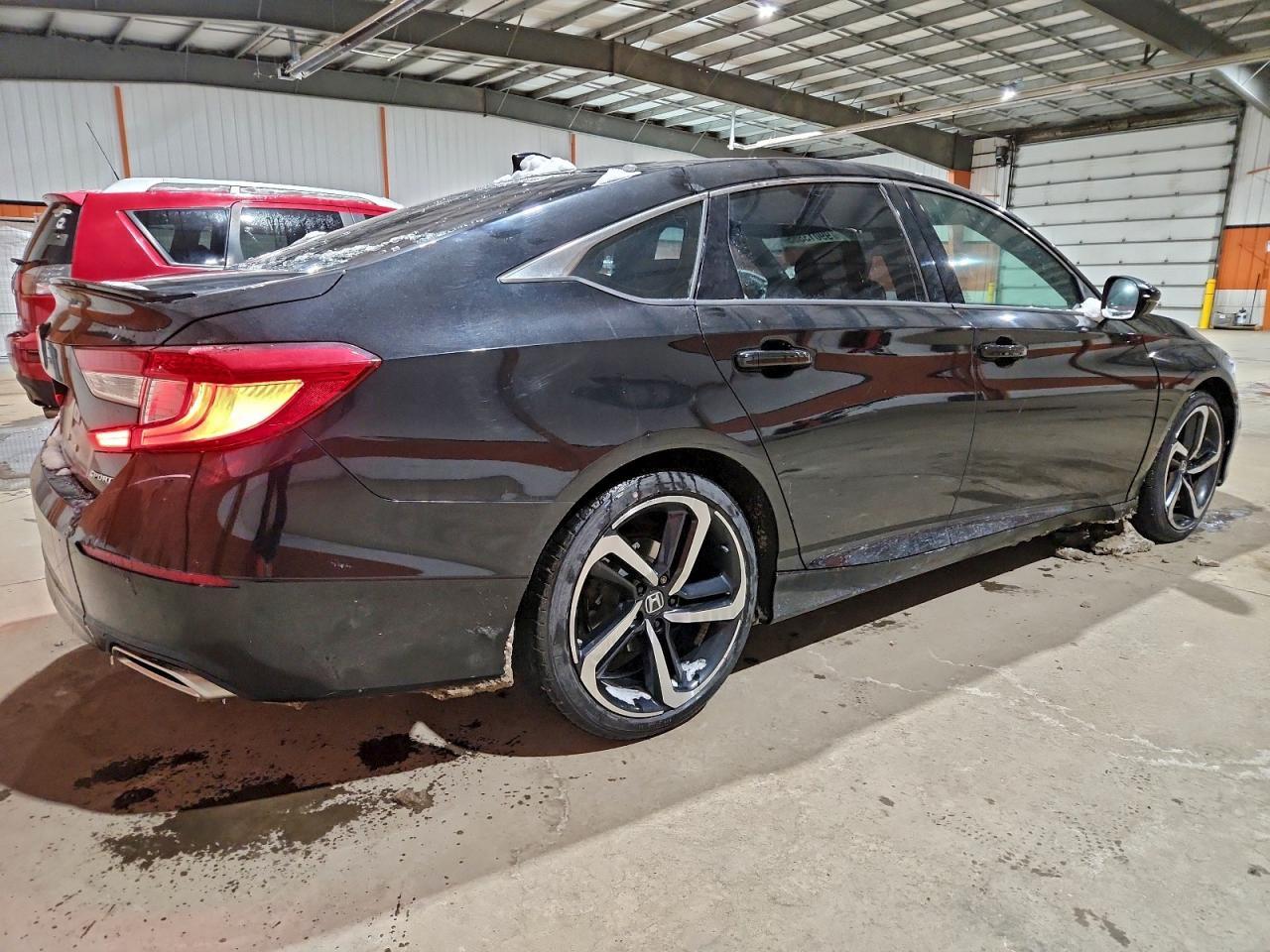 2018 Honda Accord Sport - Фото 3