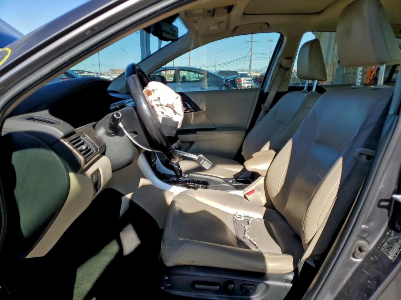 2017 Honda Accord Hybrid Exl - Image 7
