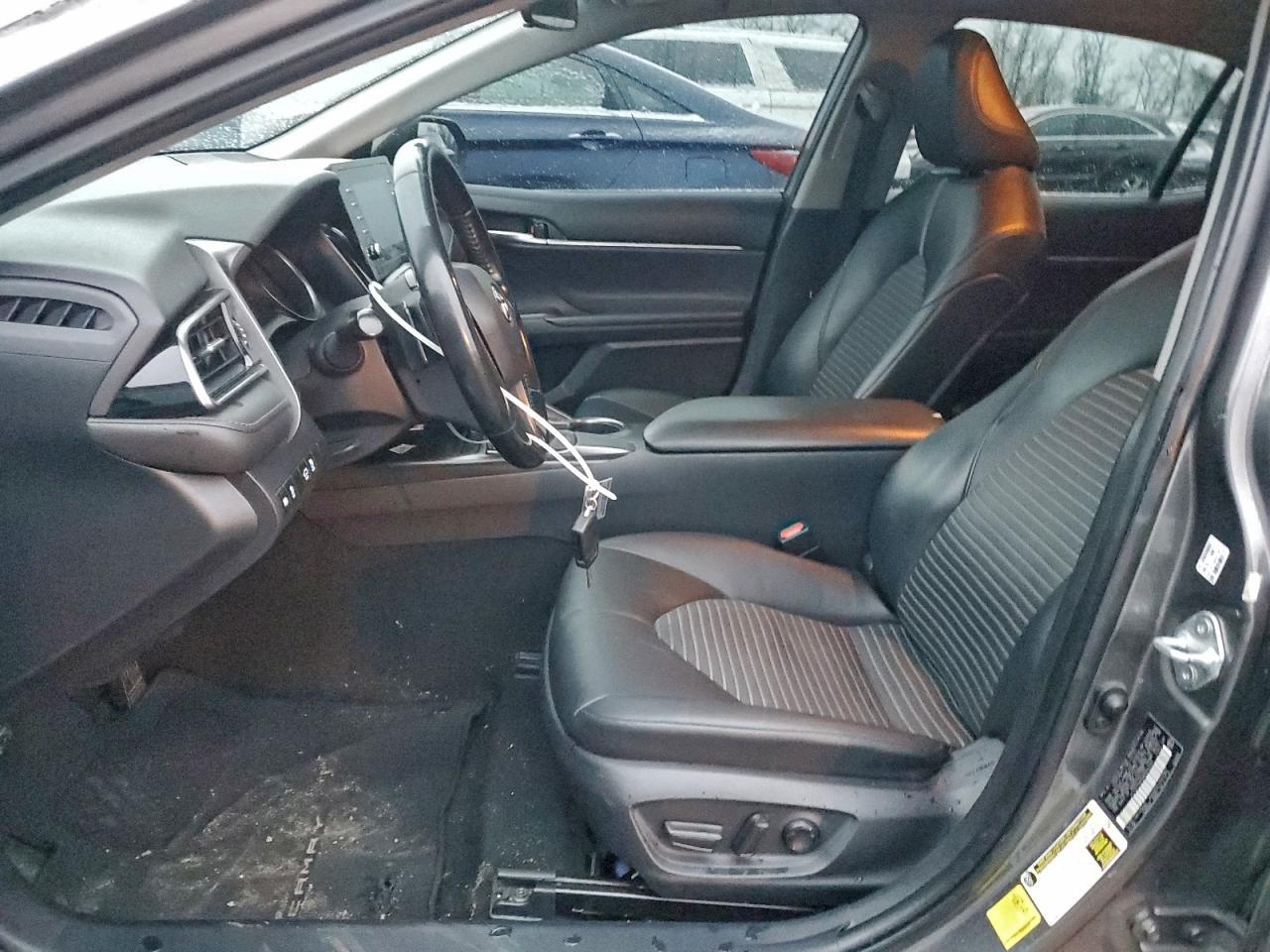 2021 Toyota Camry Se - Фото 7
