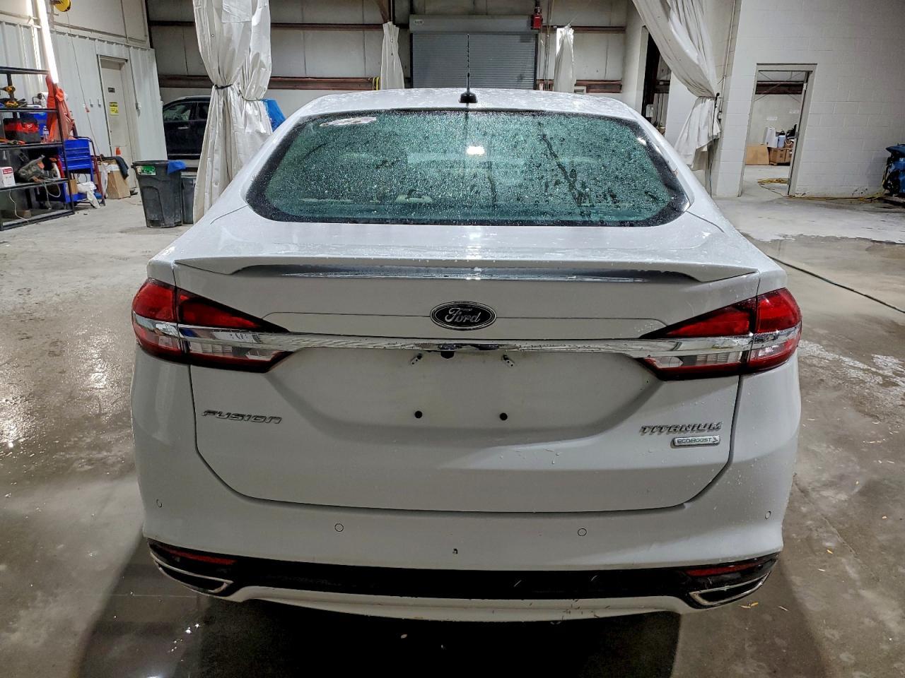 2017 Ford Fusion Titanium - Image 6