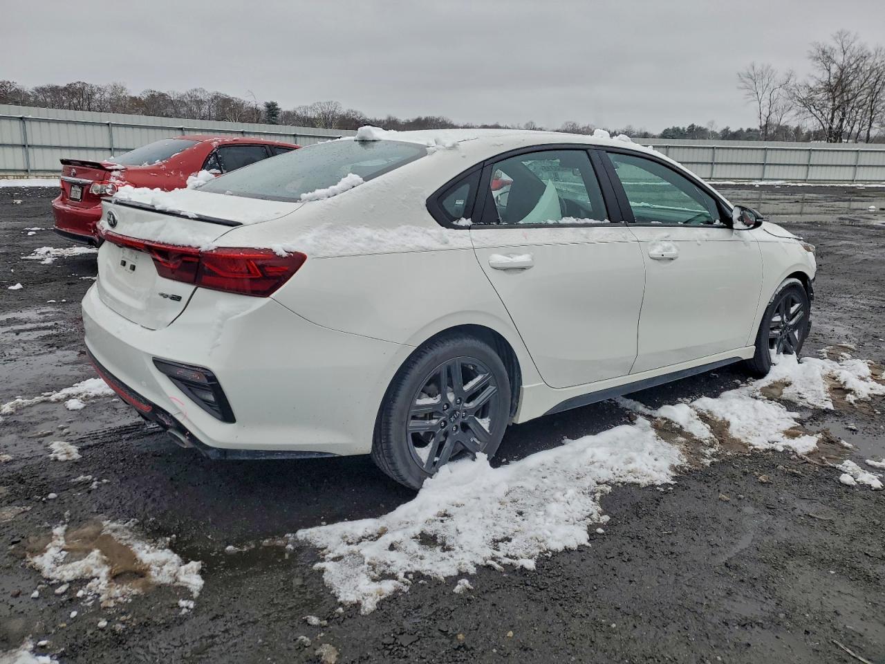 2020 Kia Forte Gt Line - Фото 3