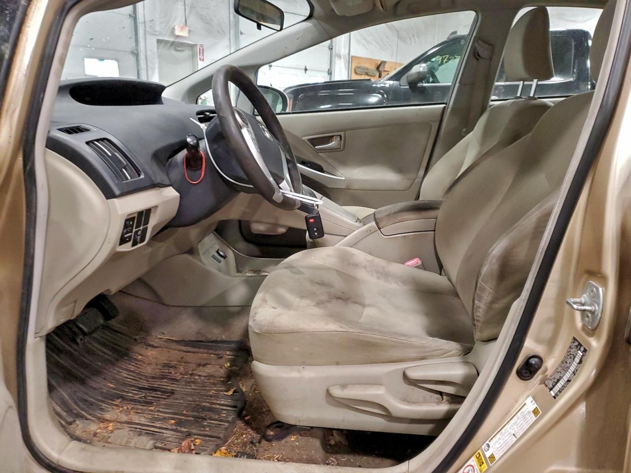 2010 Toyota Prius - Фото 7