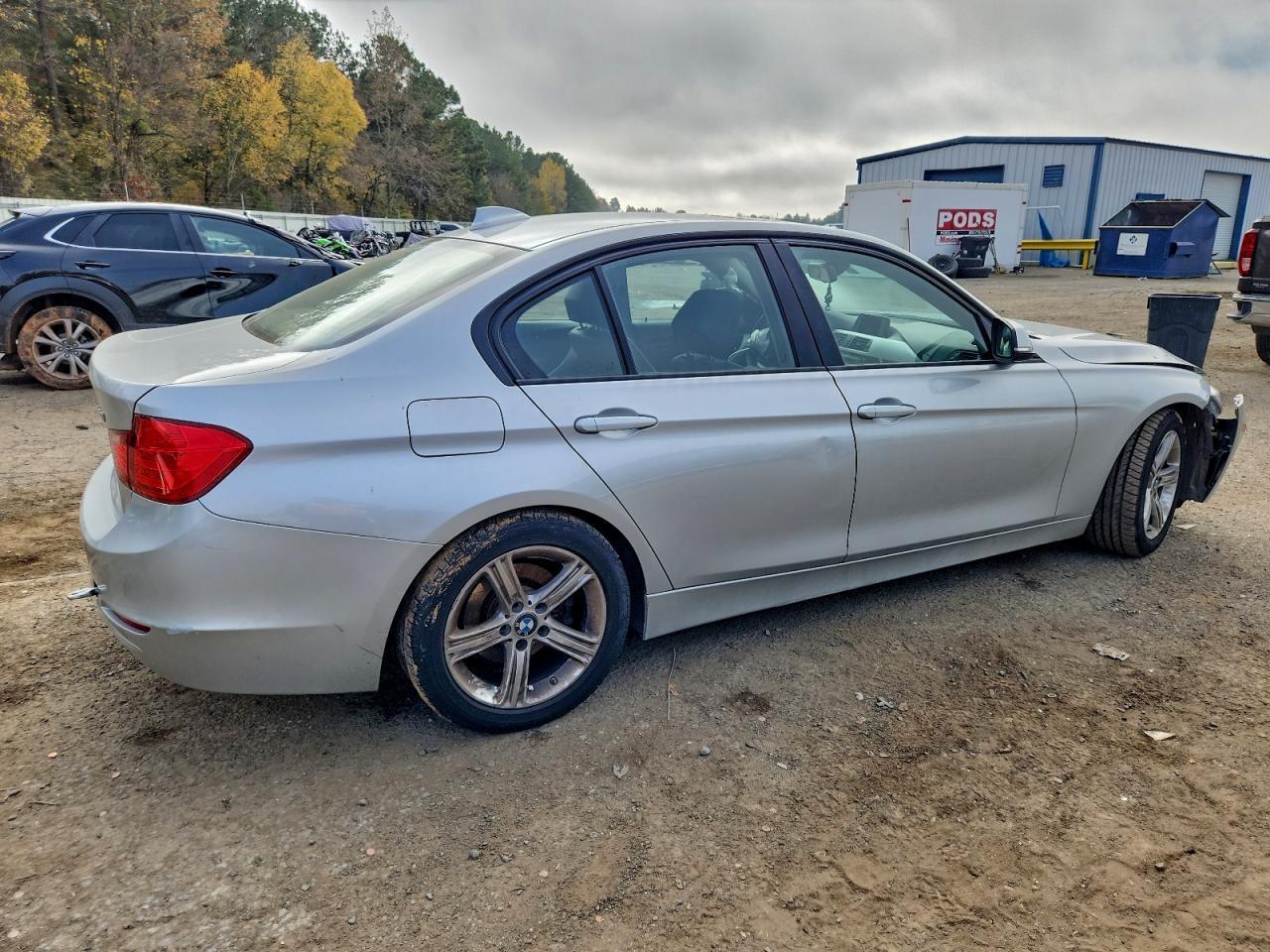 2013 BMW 328 I - Фото 3