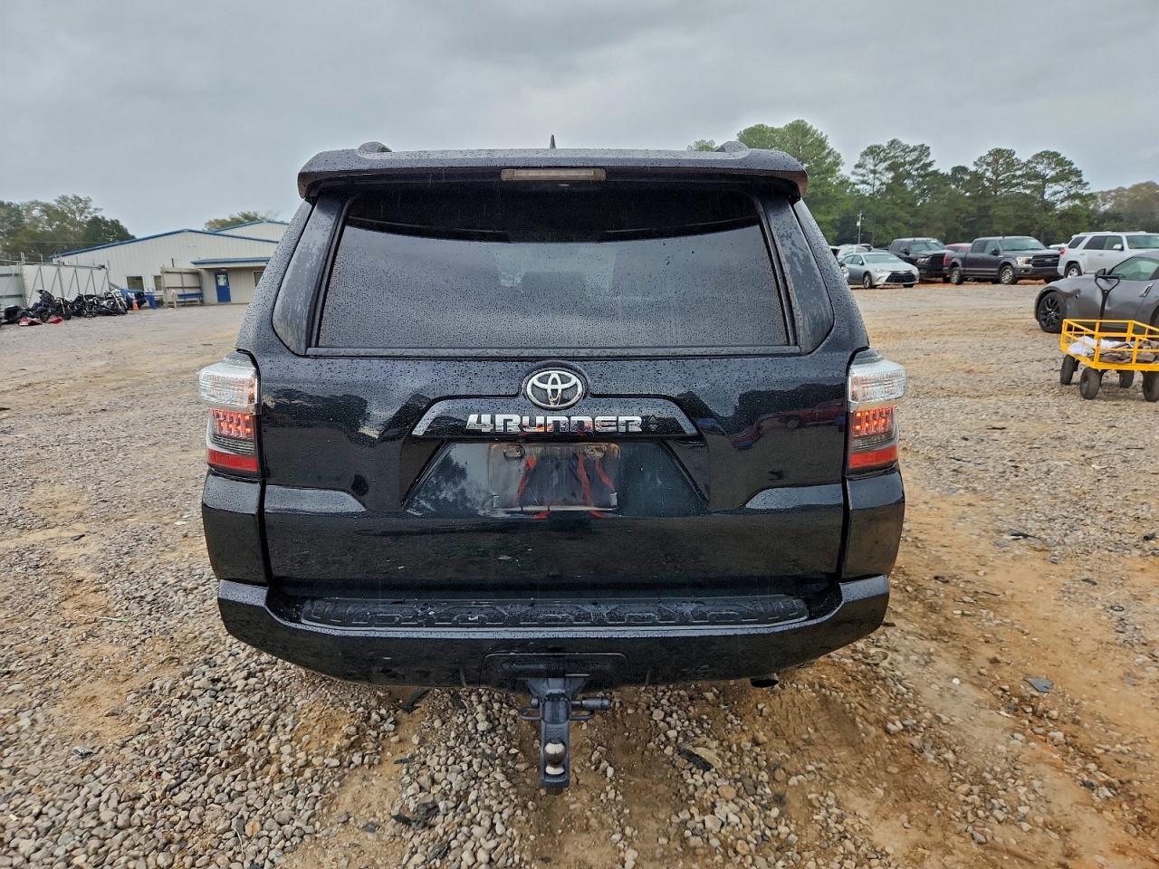 2021 Toyota 4Runner Sr5 - Фото 6