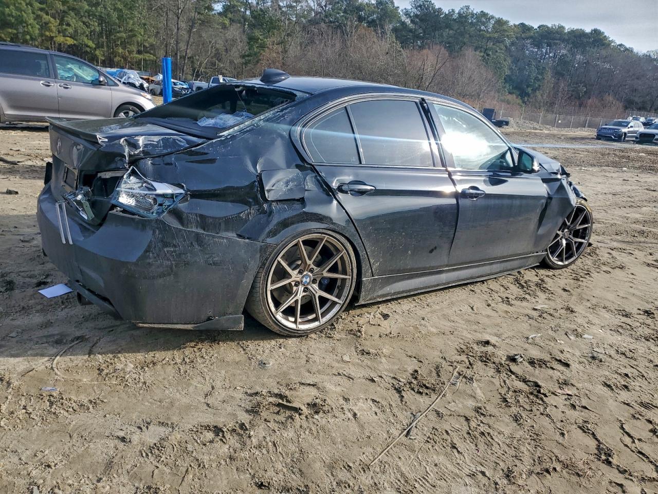 2014 BMW 335 I - Image 3