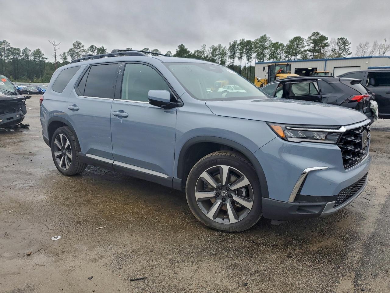 2025 Honda Pilot Touring - Фото 4