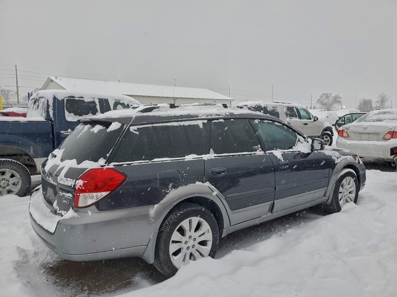 2008 Subaru Outback 3.0R Ll Bean - Фото 3
