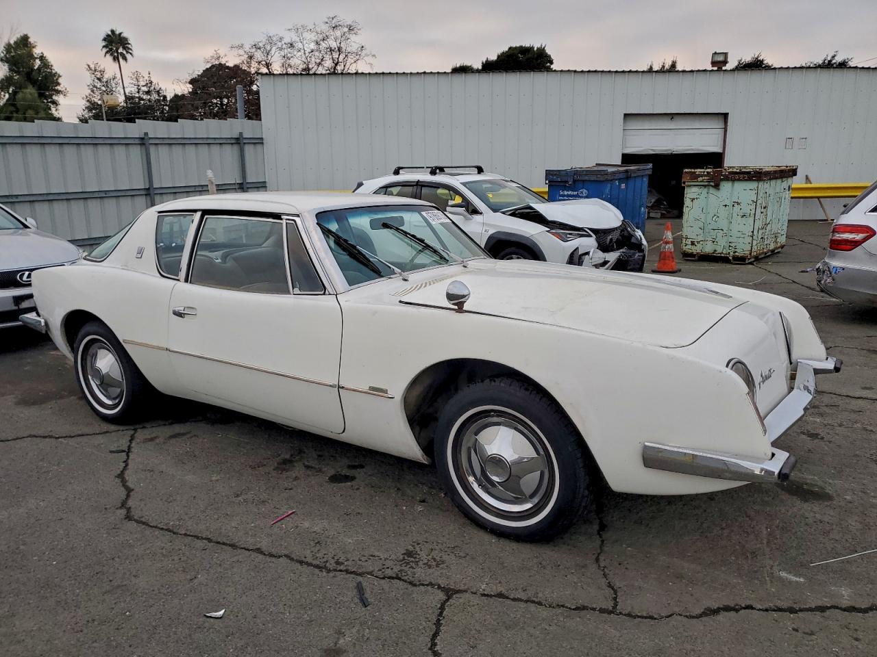 1963 Studebaker Avanti - Фото 4