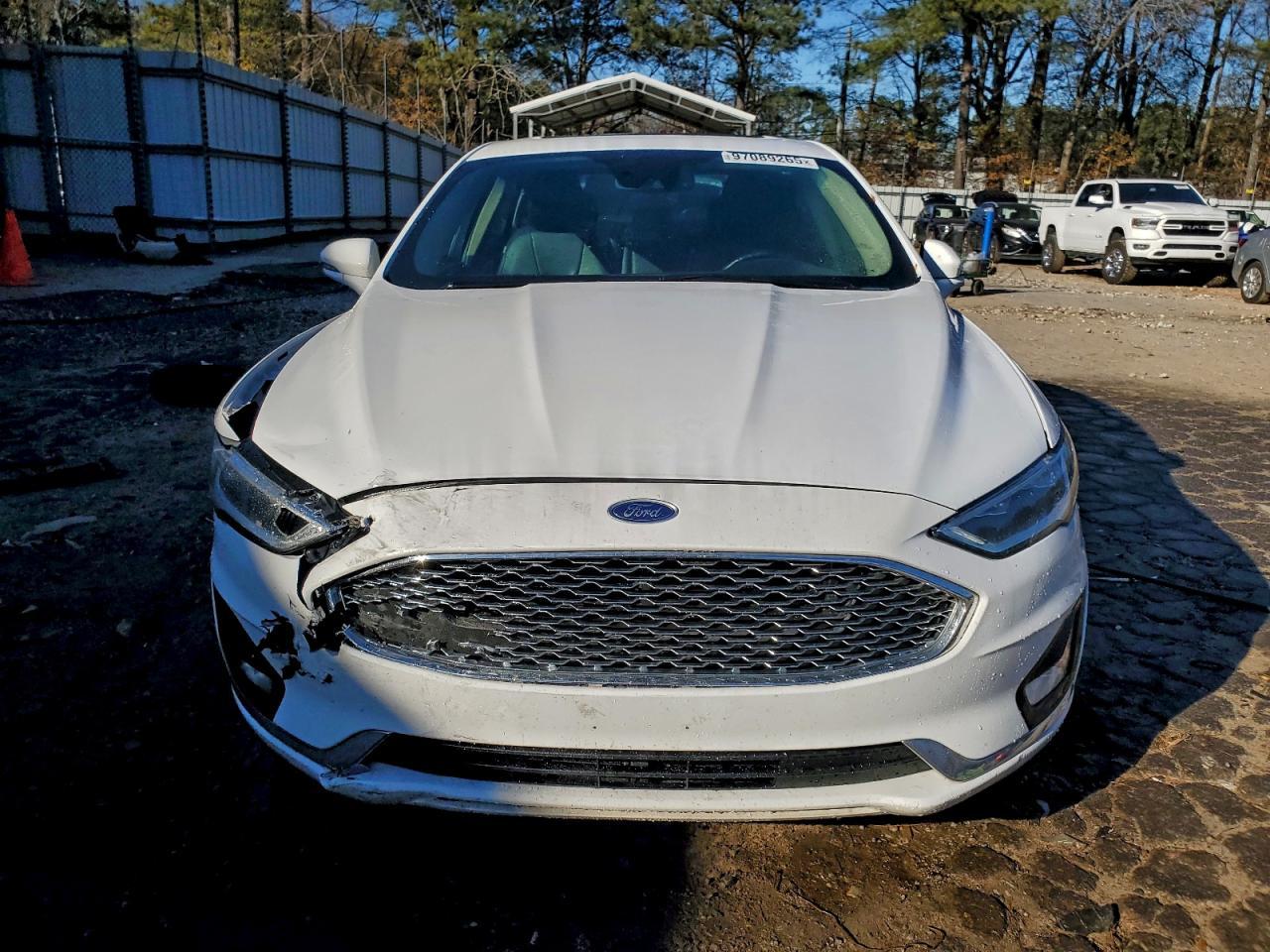2019 Ford Fusion Titanium - Фото 5