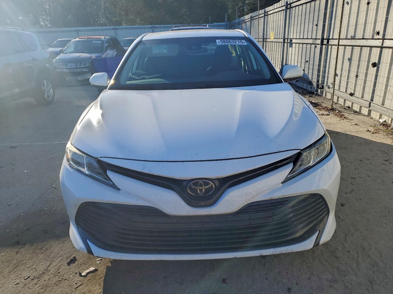 2019 Toyota Camry - Фото 5