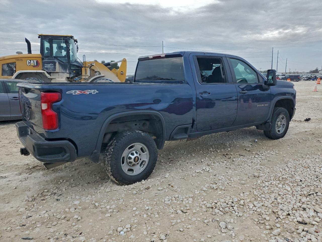 2021 Chevrolet Silverado K2500 Heavy Duty - Image 3