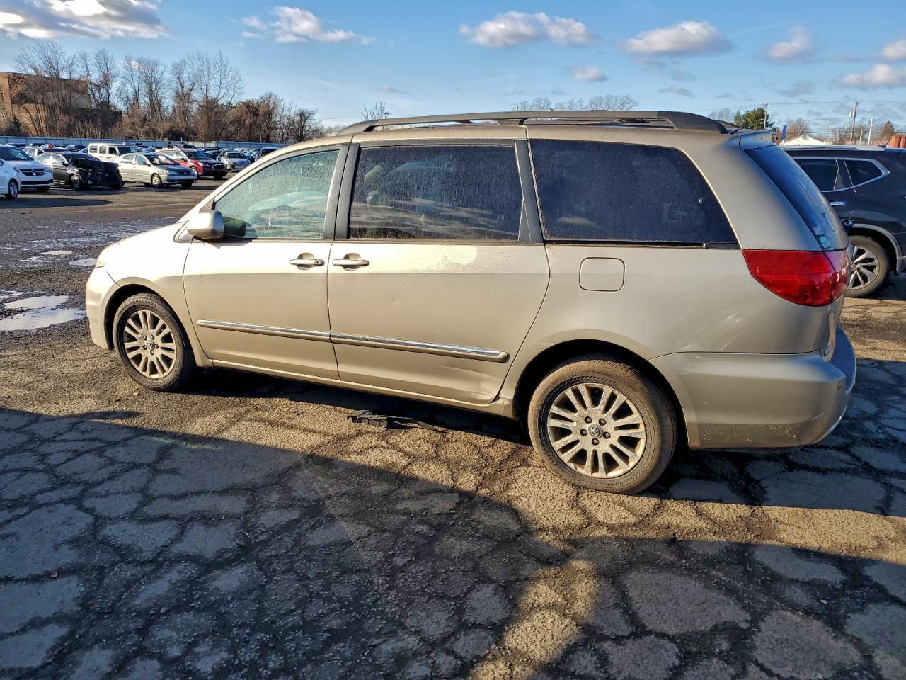 2008 Toyota Sienna Xle - Фото 2