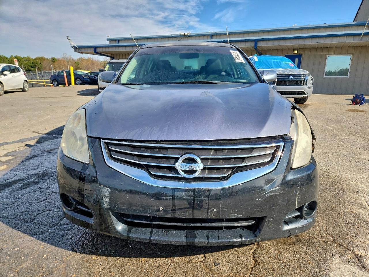 2010 Nissan Altima Base - Фото 5