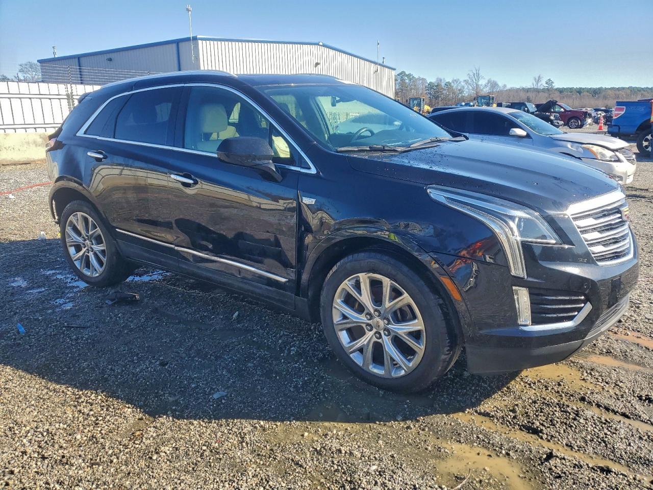 2017 Cadillac Xt5 Luxury - Фото 4