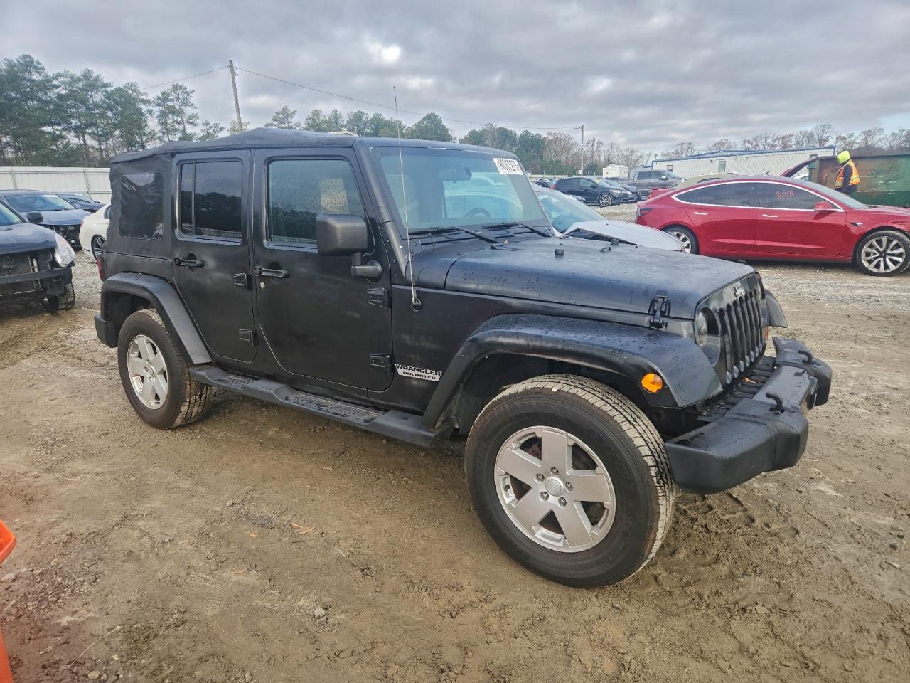 2012 Jeep Wrangler Unlimited Sahara - Фото 4