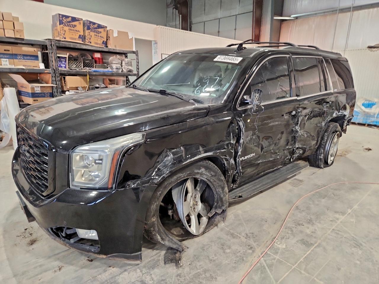 2017 GMC Yukon Slt
