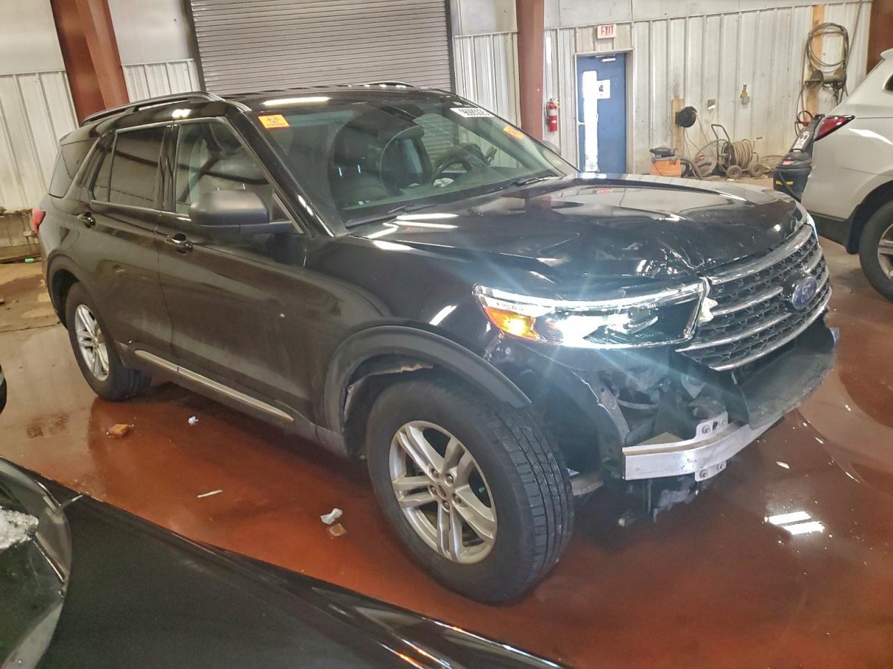 2021 Ford Explorer Xlt - Image 4