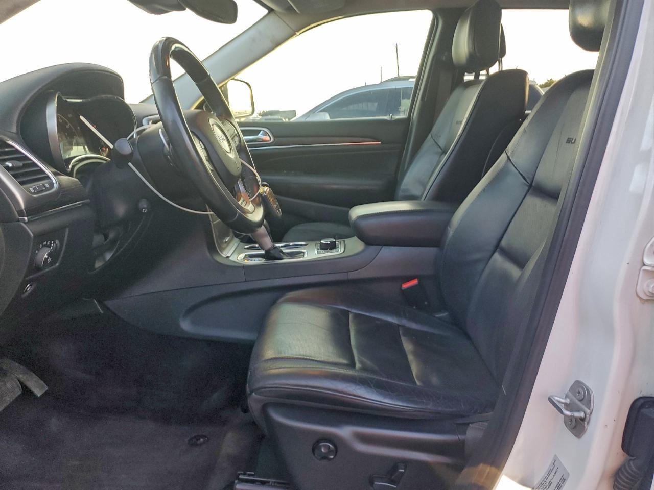 2017 Jeep Grand Cherokee Summit - Image 7