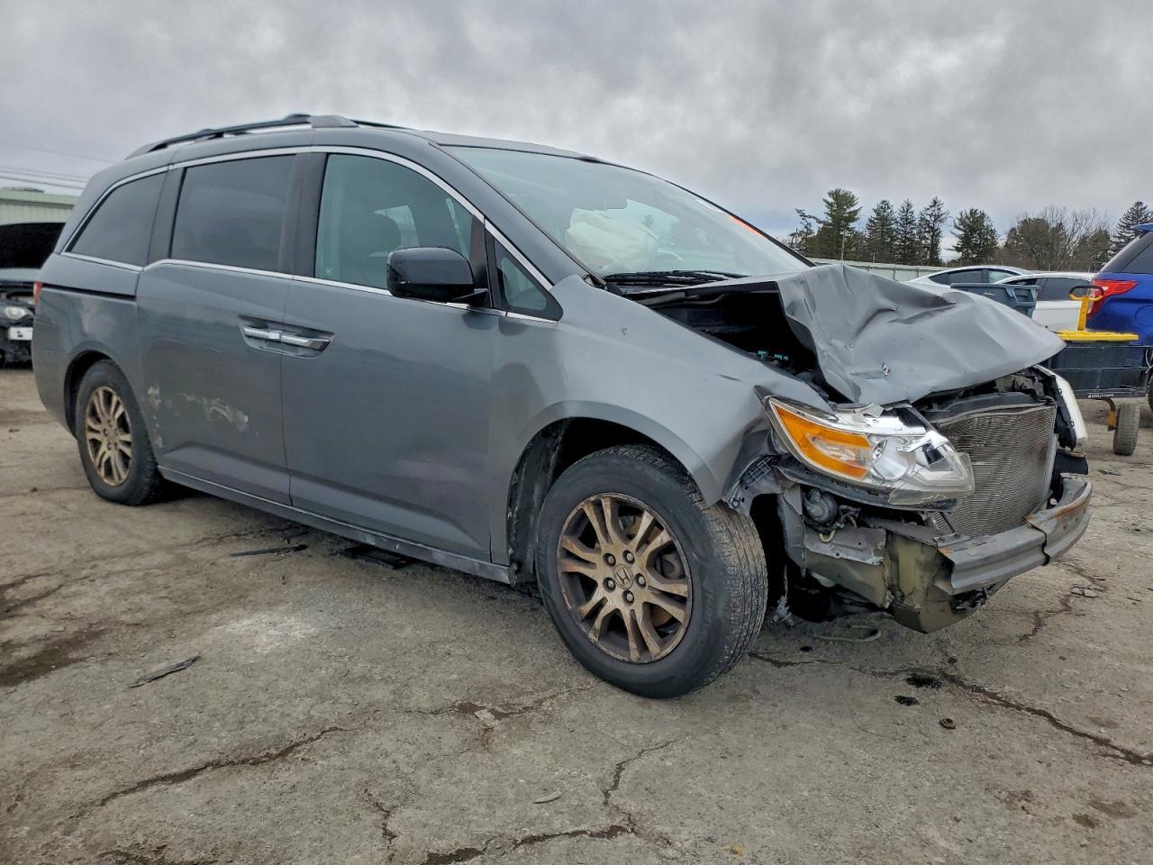 2012 Honda Odyssey Exl - Image 4