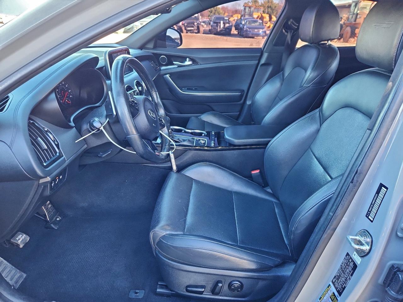 2021 Kia Stinger - Фото 7