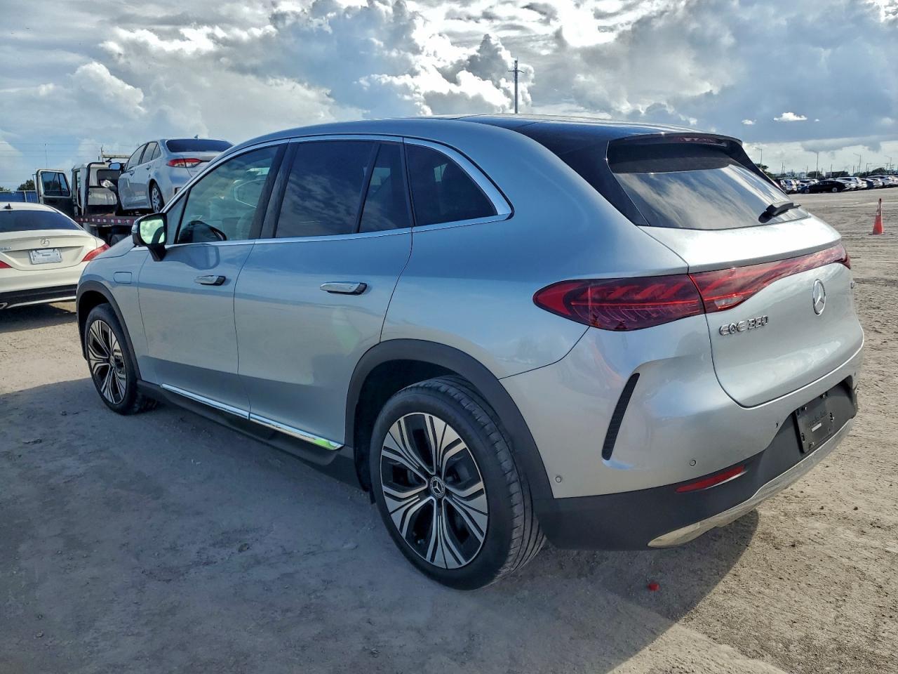 2024 Mercedes-Benz Eqe Suv 350 4Matic - Фото 2