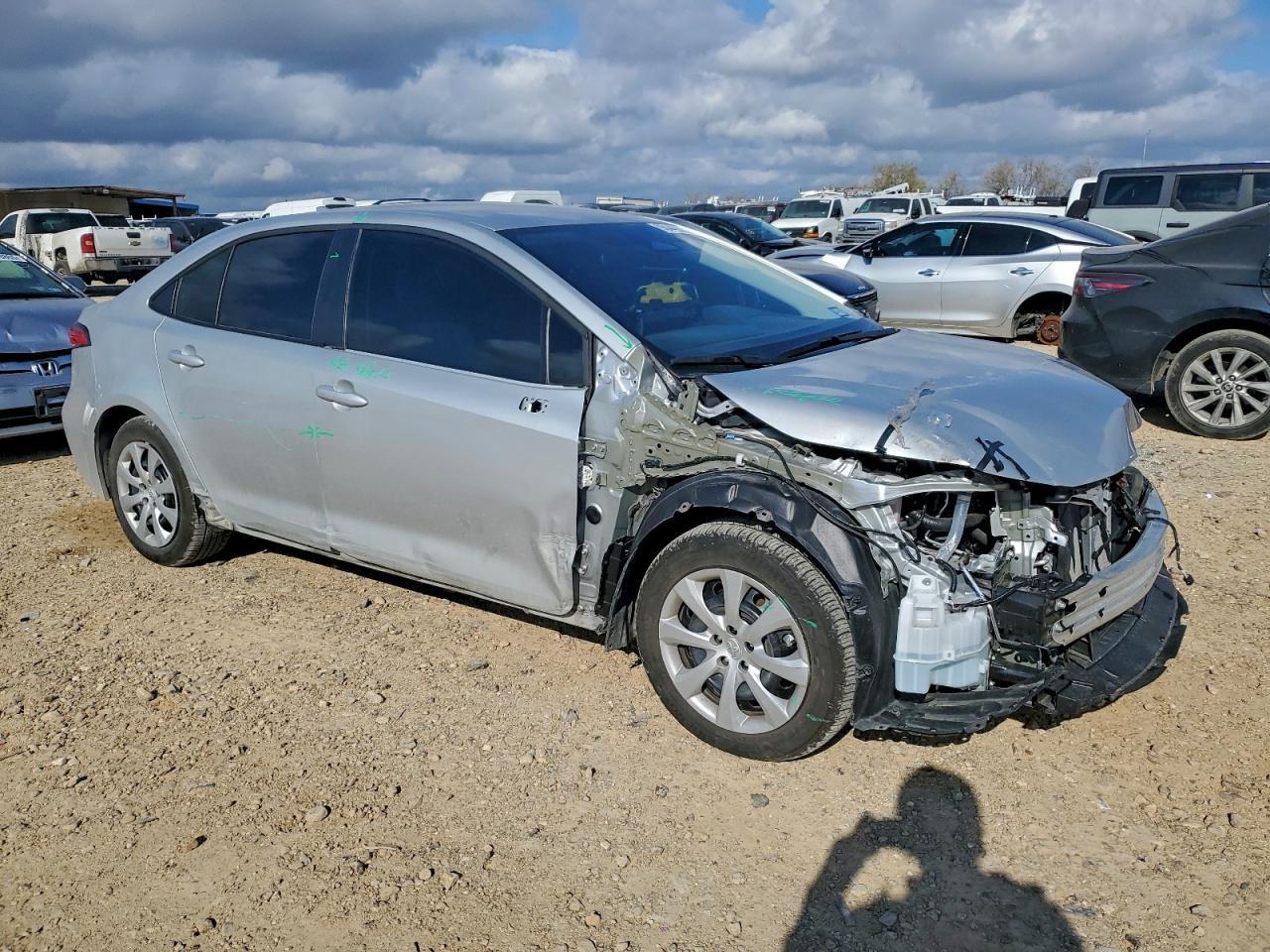 2025 Toyota Corolla Le - Image 4