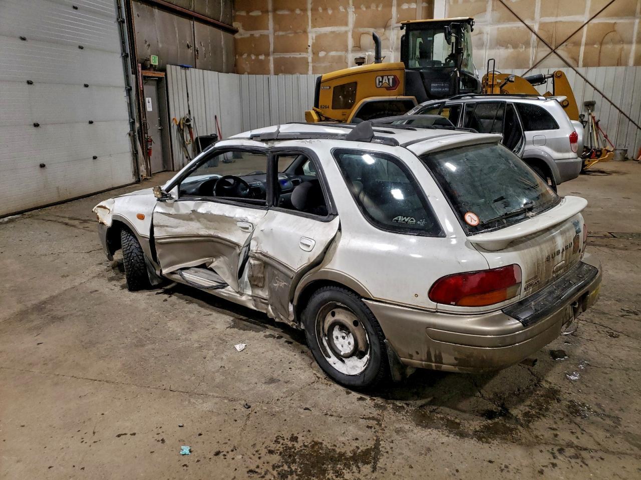2000 Subaru Impreza Outback Sport - Фото 2