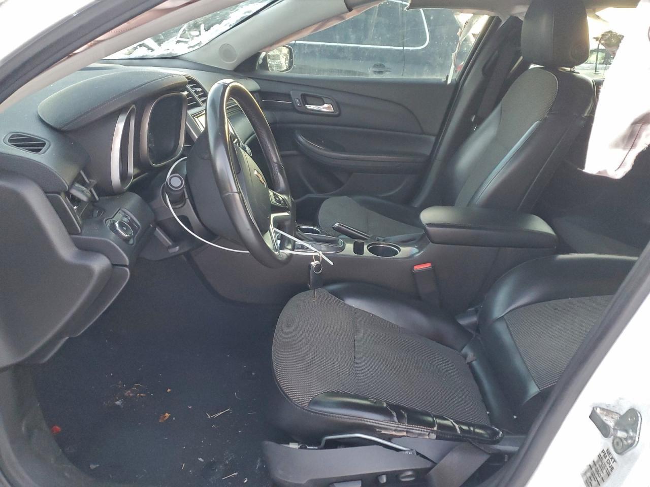 2015 Chevrolet Malibu 2Lt - Image 7