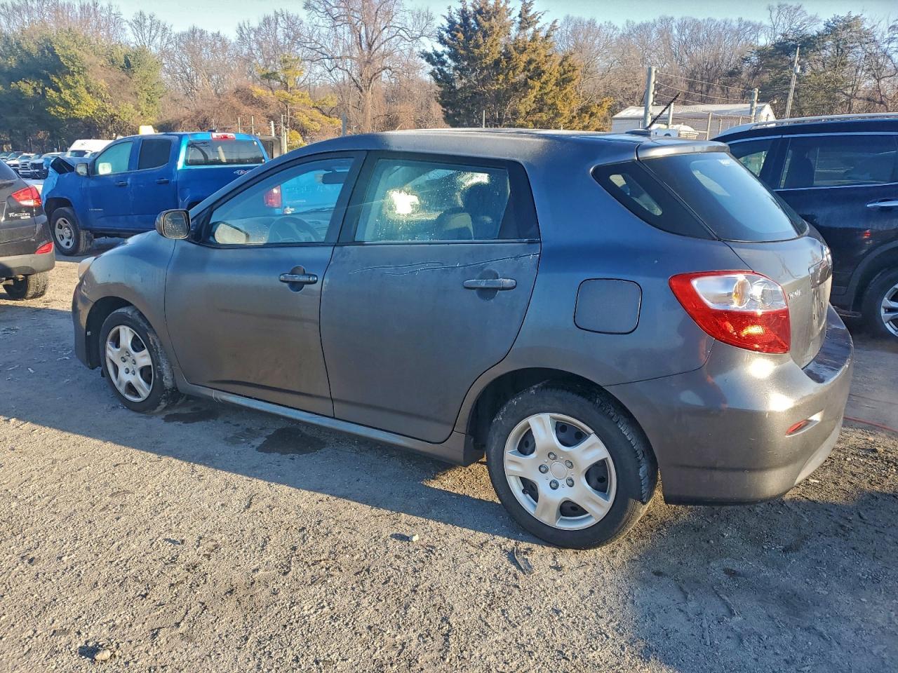 2010 Toyota Matrix Base - Image 2