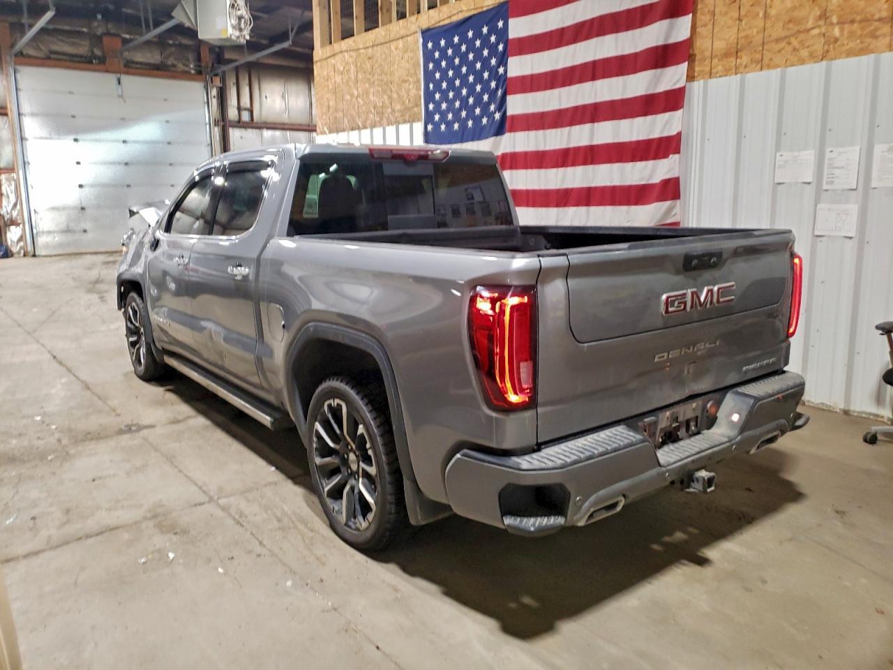 2024 GMC Sierra K1500 Denali - Image 2