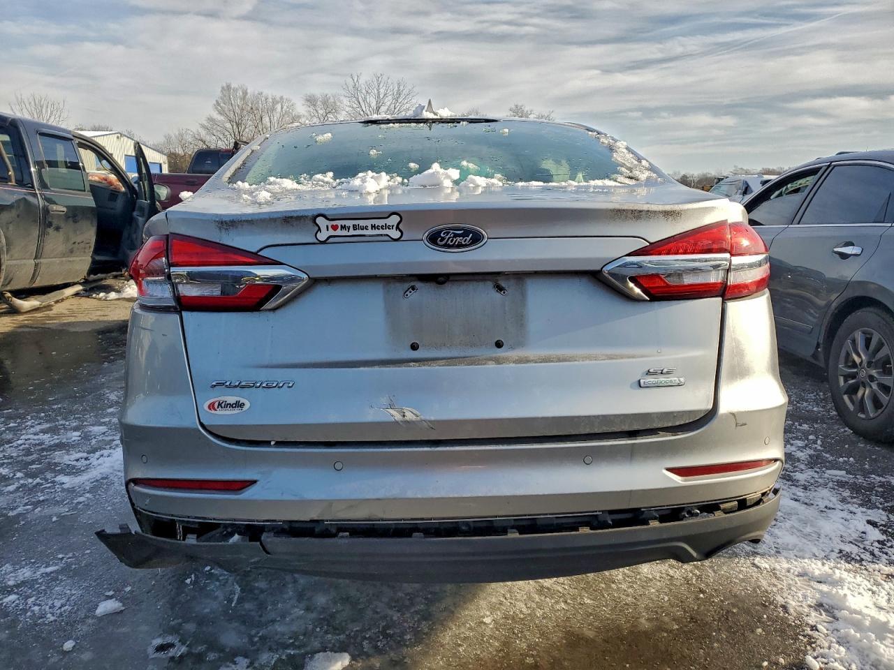 2020 Ford Fusion Se - Фото 6