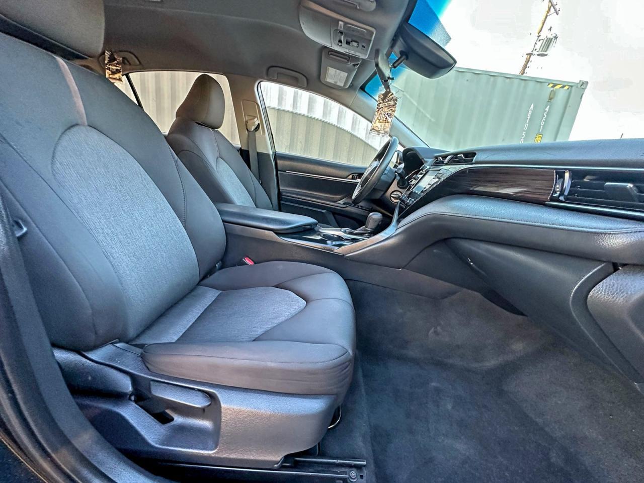 2019 Toyota Camry L - Фото 5