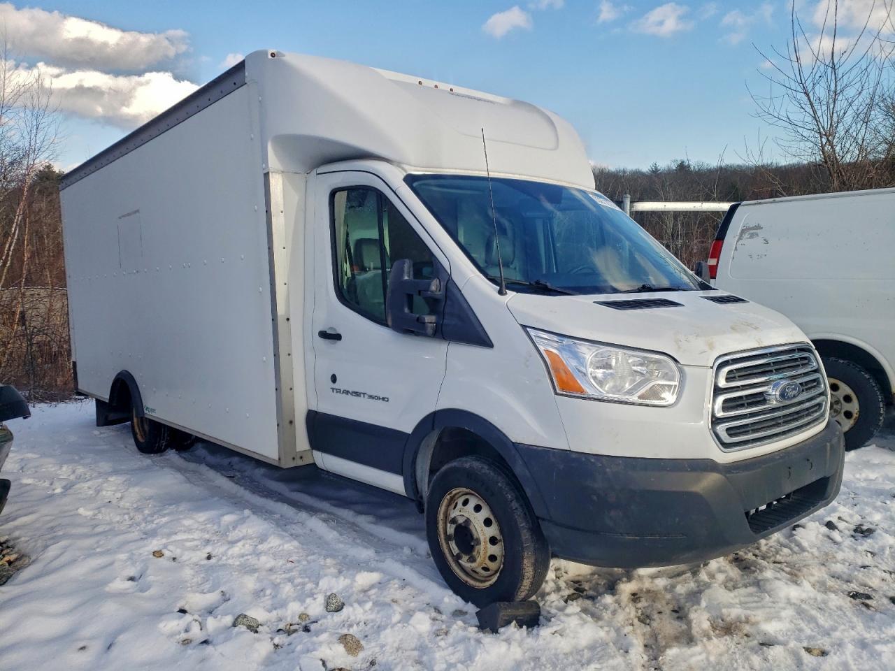 2019 Ford Transit Delivery Truck - Image 4