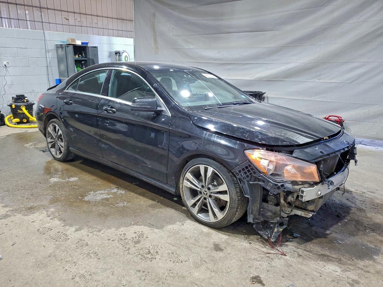 2018 Mercedes-Benz Cla 250 4Matic - Фото 4