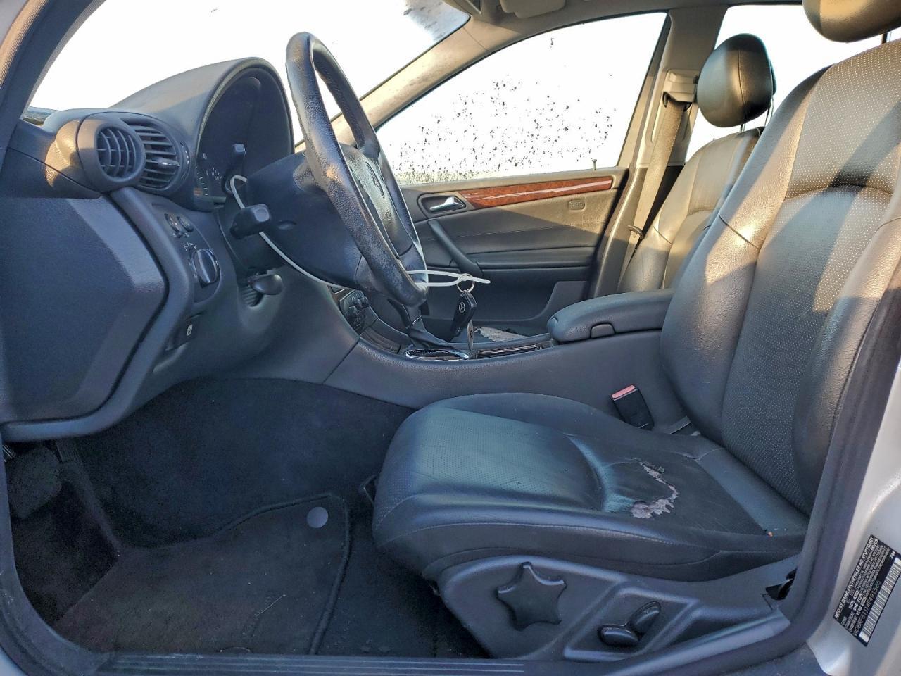2004 Mercedes-Benz C 240 - Фото 7