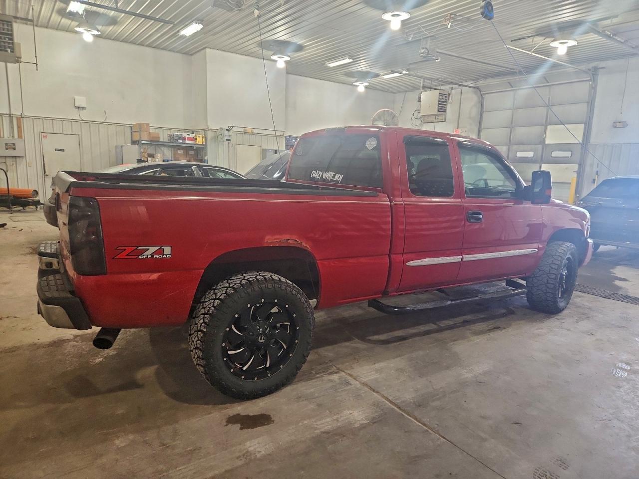 2004 GMC New Sierra K1500 - Фото 3