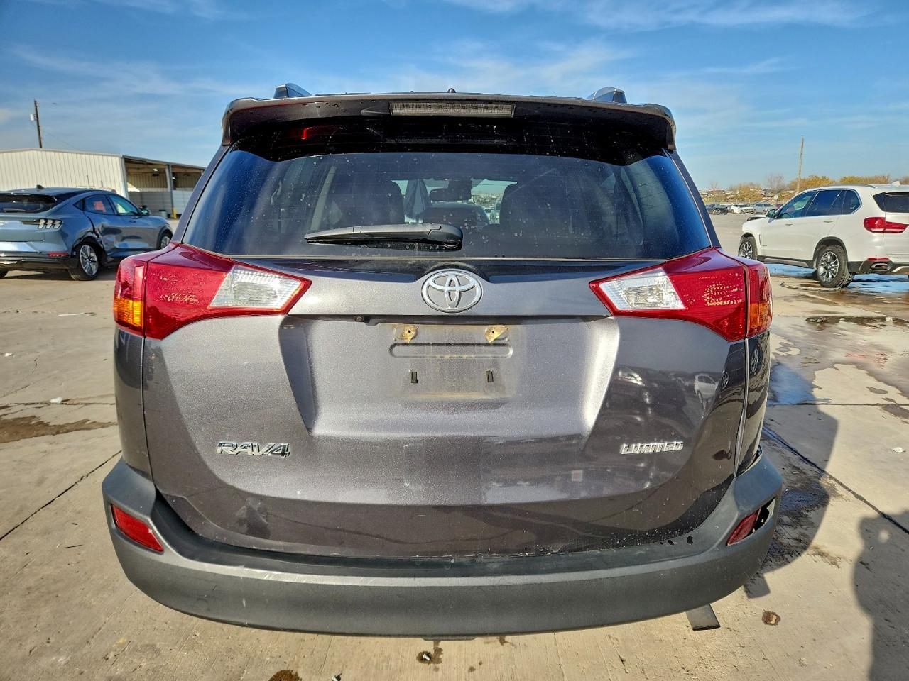 2015 Toyota Rav4 Limited - Image 6