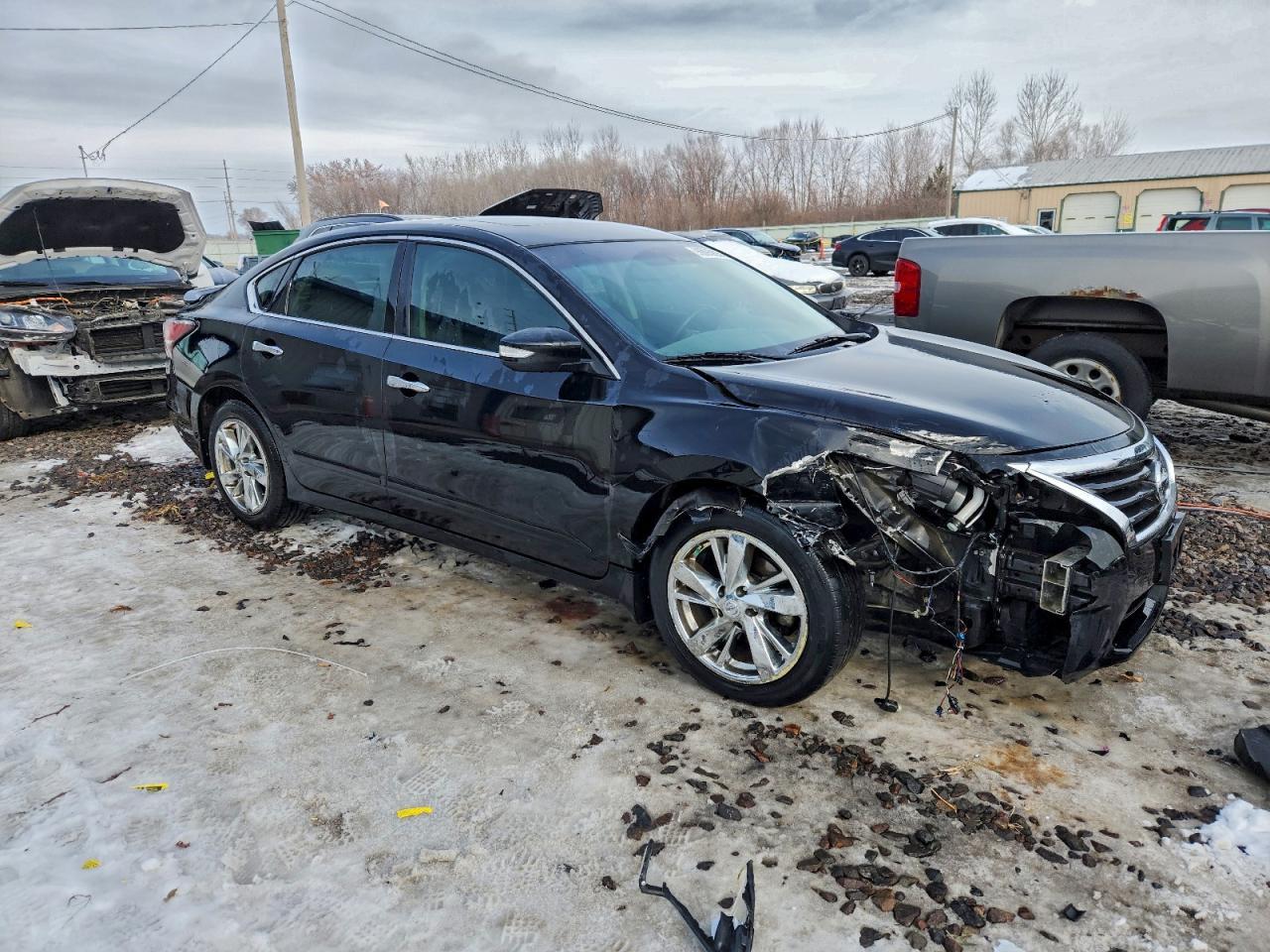 2014 Nissan Altima 2.5 - Image 4