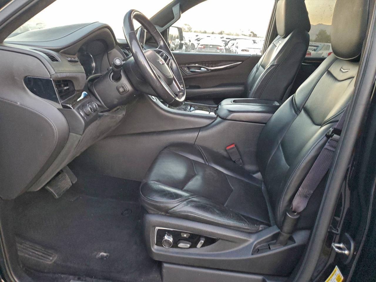 2016 Cadillac Escalade Platinum - Фото 7