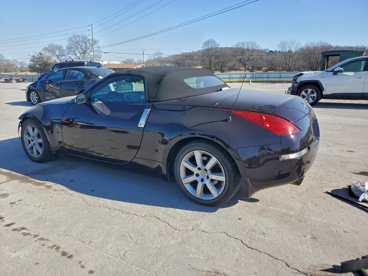 2004 Nissan 350Z Roadster - Image 2