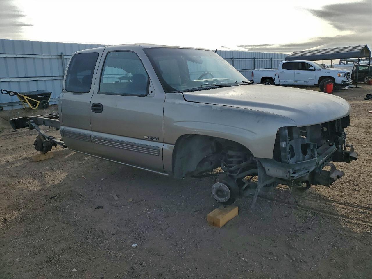 2002 Chevrolet Silverado C1500 - Image 4