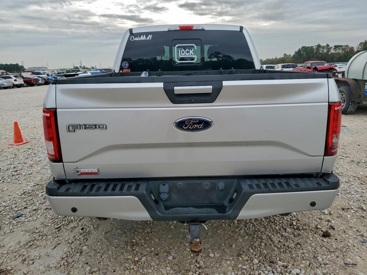 2016 Ford F150 Supercrew - Image 6