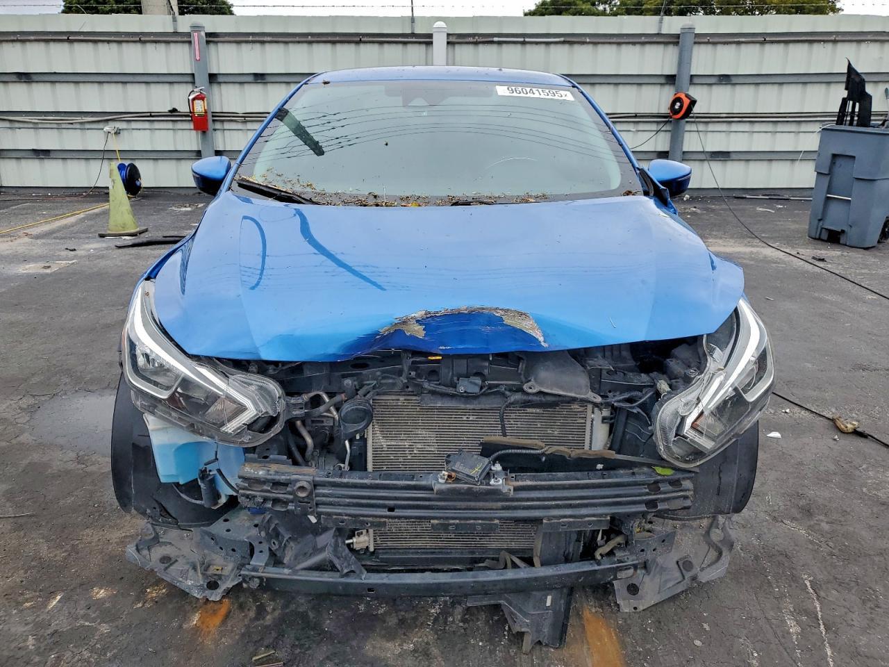 2020 Nissan Versa Sv - Image 5