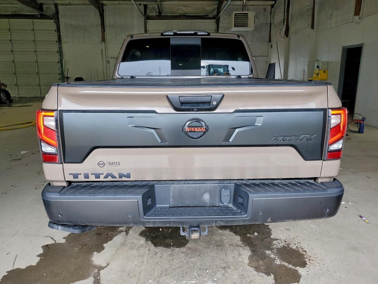 2021 Nissan Titan Sv - Фото 6