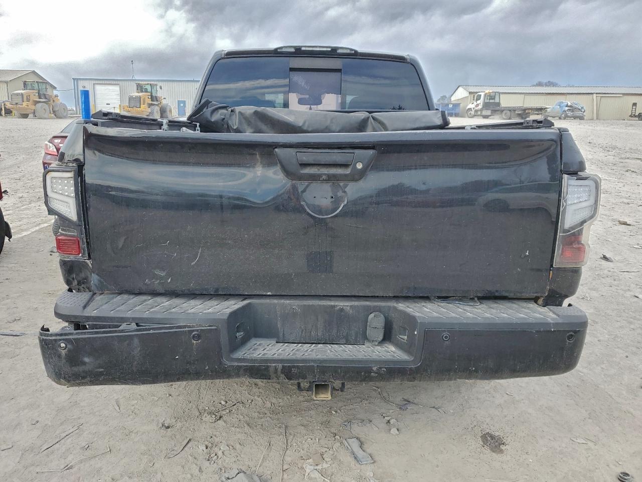 2017 Nissan Titan Sv - Фото 6